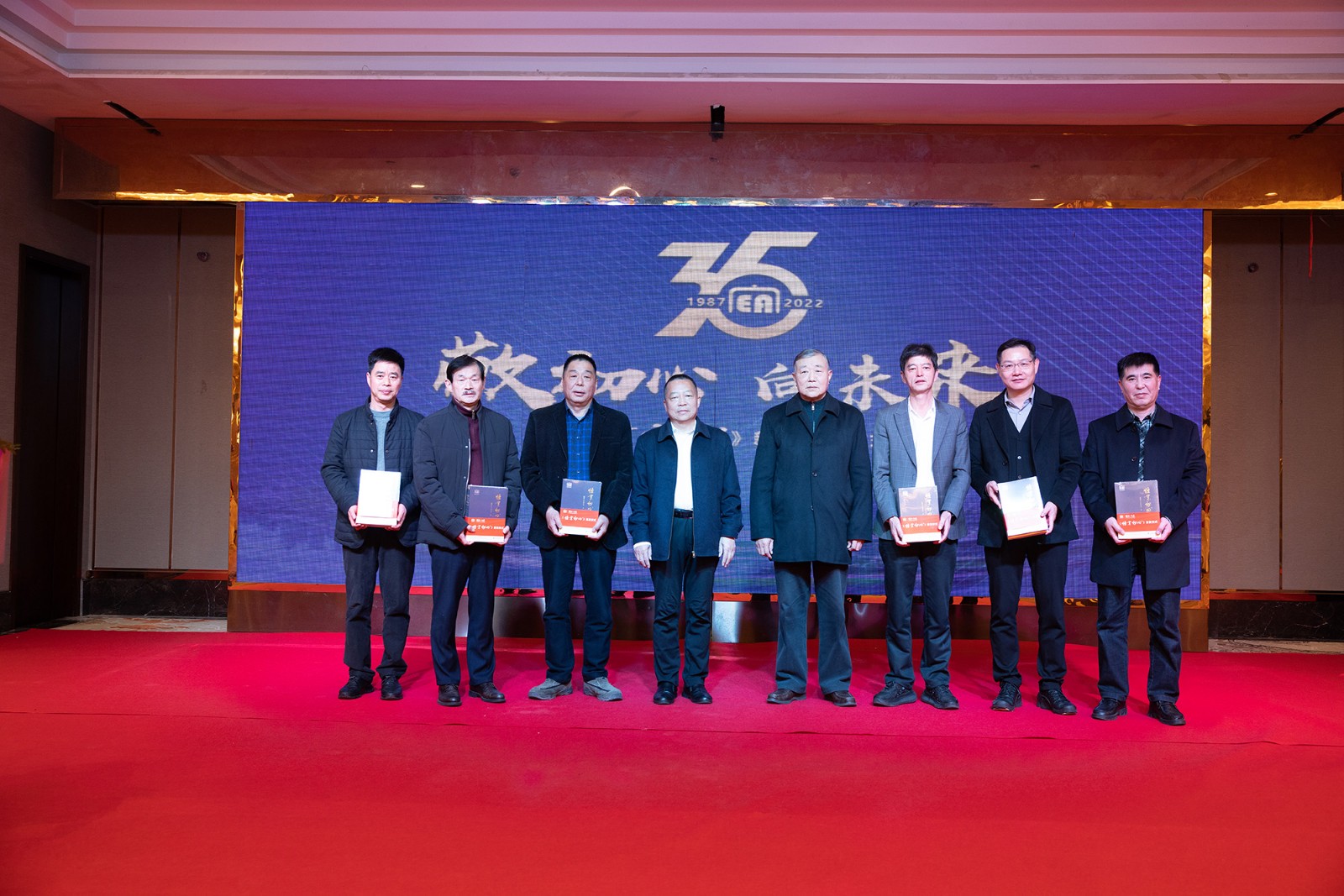 1677740263410516EF9M.jpg 1677740263410516EF9M.jpg